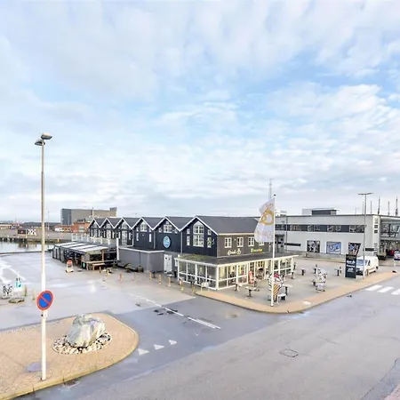 804-hvide-sande-havnegade-2-1-a