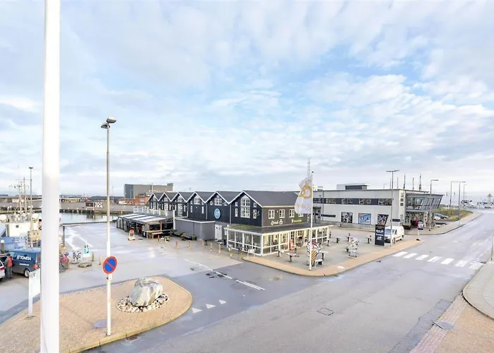 804-hvide-sande-havnegade-2-1-a